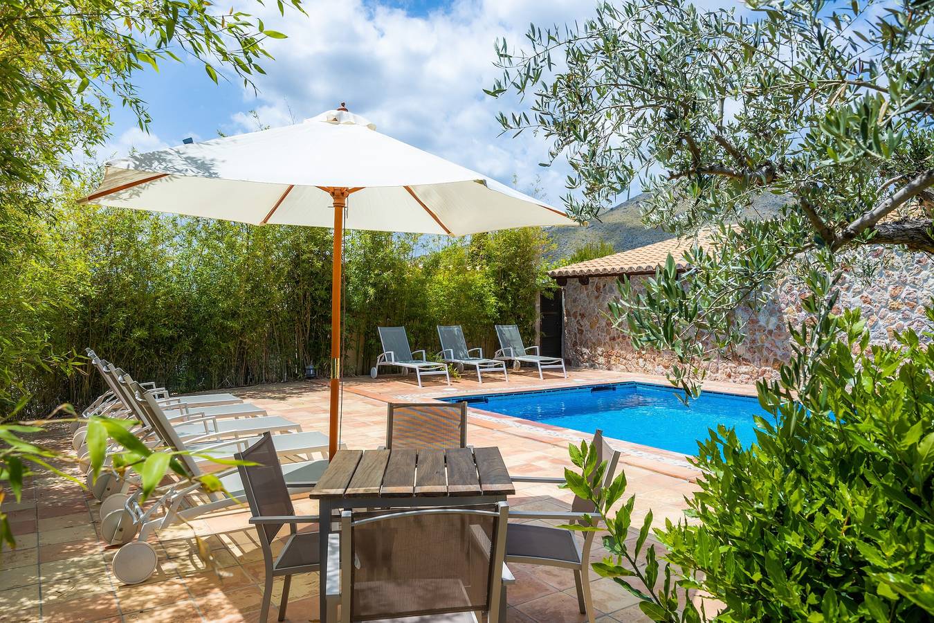 Villa for 8 personer med balkon in Port de Pollença, Pollença