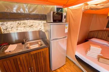 Camping voor 5 Personen in Calella, Barcelona Provincie, Afbeelding 2