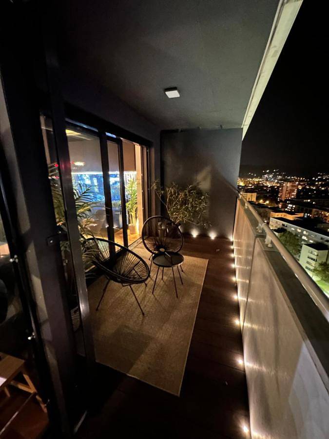 Ferienwohnung für 2 Personen, mit Balkon und Terrasse sowie Seeblick und Ausblick in Bratislava - 2