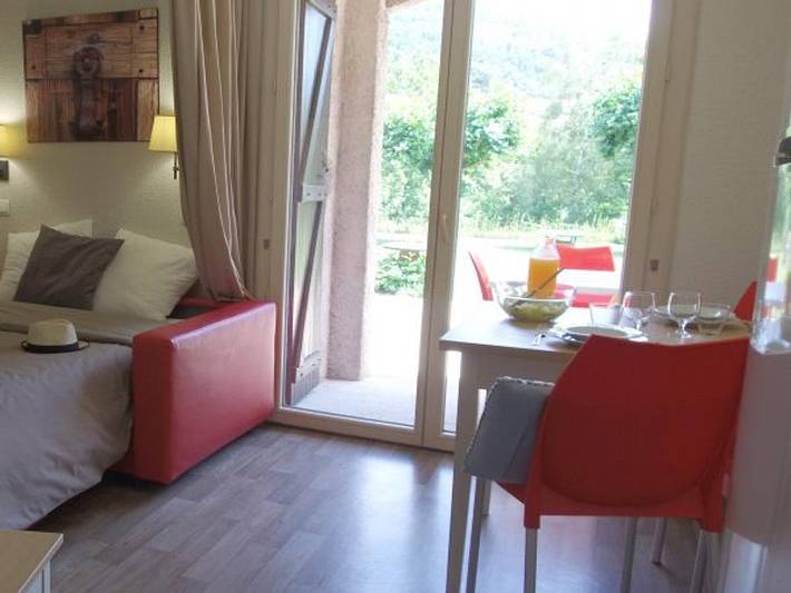 Bungalow für 4 Personen, mit Kinderpool und Balkon in Languedoc-Roussillon - 4