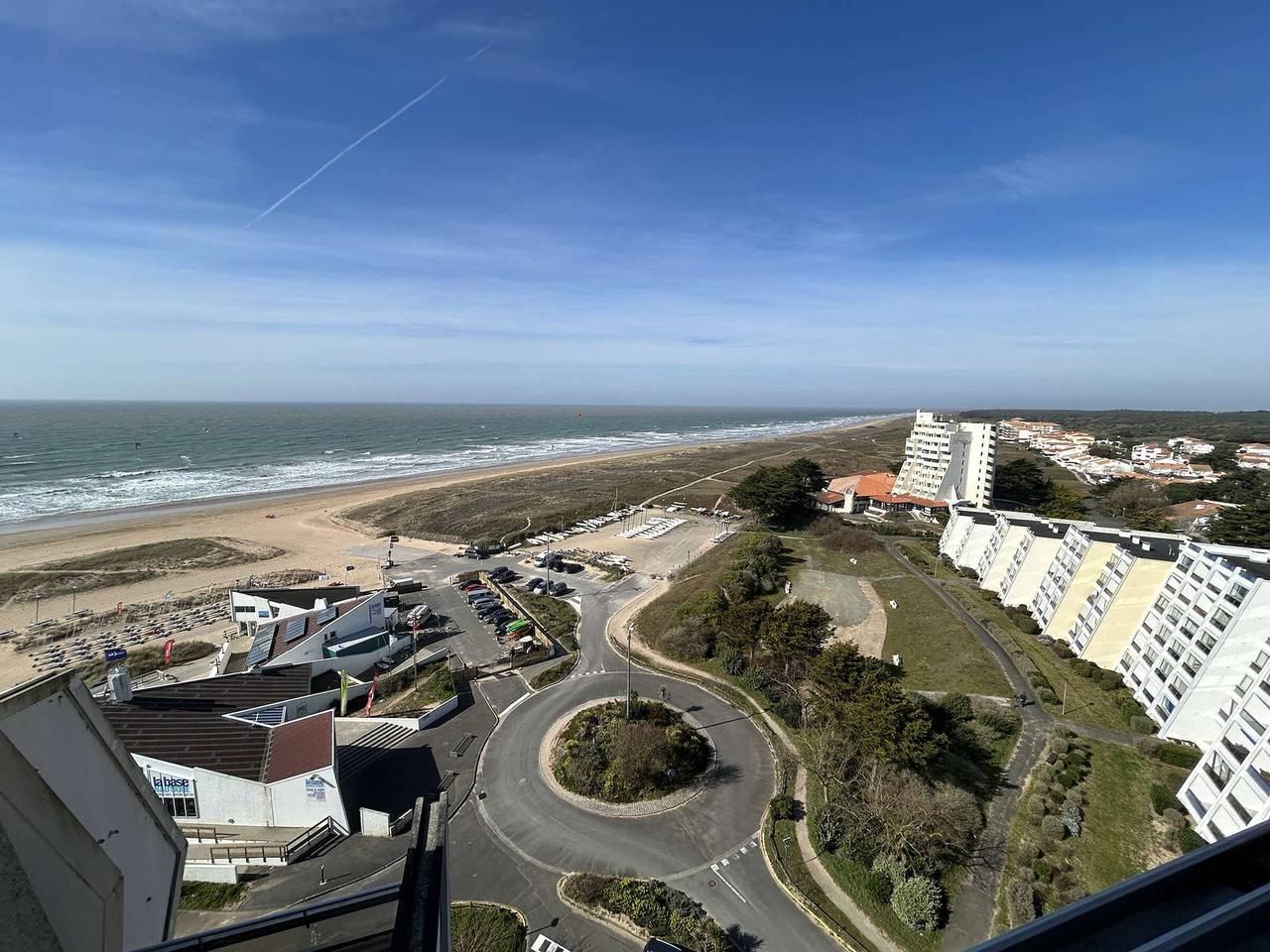 Entire apartment, 2-room apartment with parking in Saint-Jean-de-Monts in Saint-Jean-de-Monts, Vendée