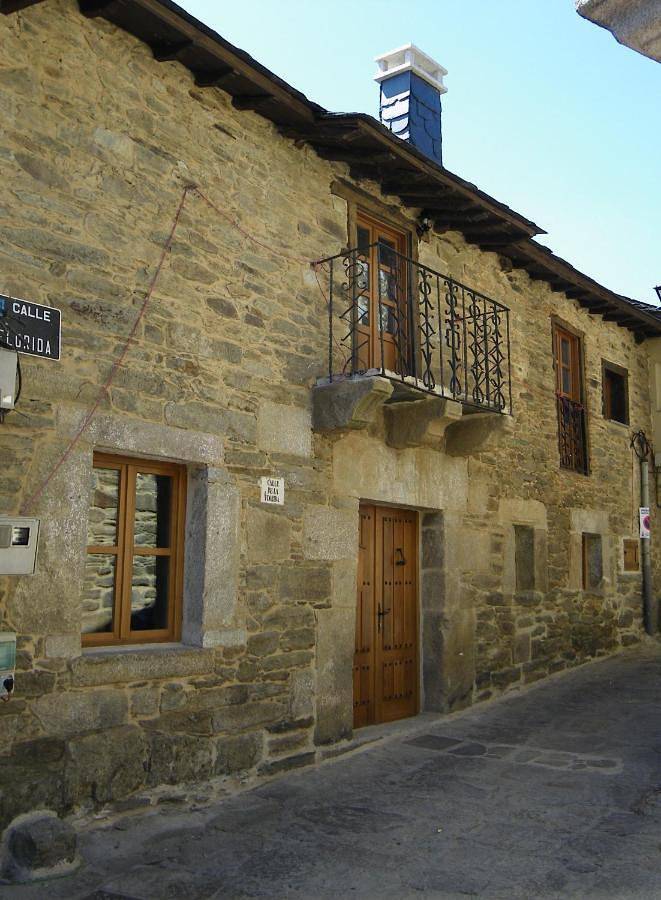 Apartamento para 8 personas, con Balcón en Puebla de Sanabria