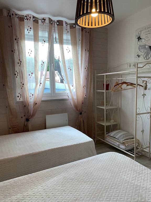 Appartement entier, Bel appart classé **, 2/4 pers - 2 chambres, parking privé in Gérardmer, Parc naturel régional des Ballons des Vosges