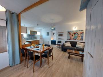 Gîte pour 4 personnes, avec jardin à L'Épine