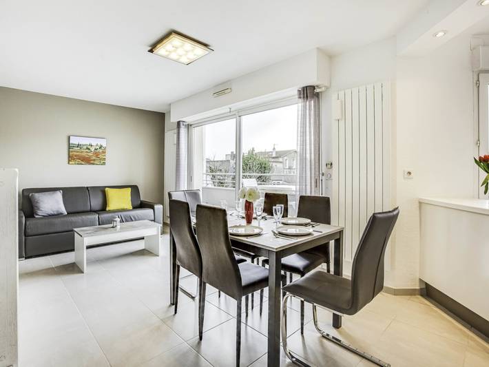 Gîte pour 6 personnes, avec terrasse à Saint-Georges-de-Didonne - 4