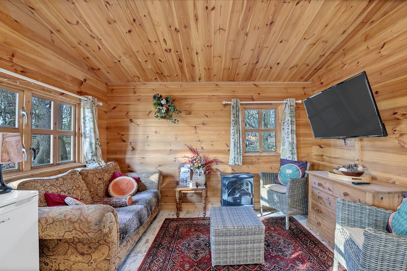 Woodland Lodge in Elveden Forest, Thetford Forest Park