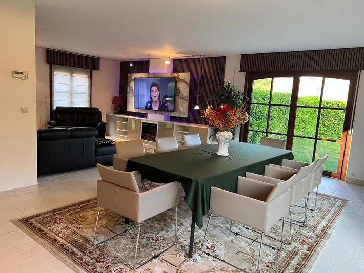 Maison d’hôte pour 2 personnes, avec Terrasse et Jacuzzi ainsi que Jardin et Sauna à Alost