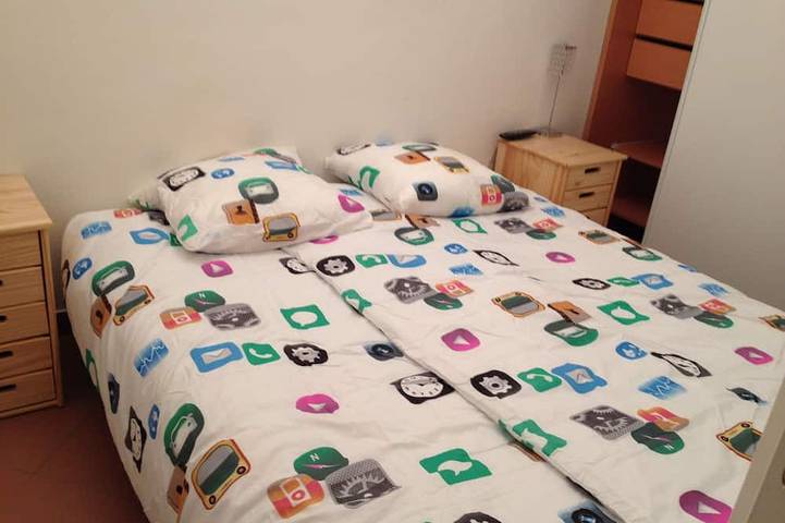 Gîte pour 6 personnes, avec jacuzzi et terrasse, animaux acceptés dans Plage Marinella - 2