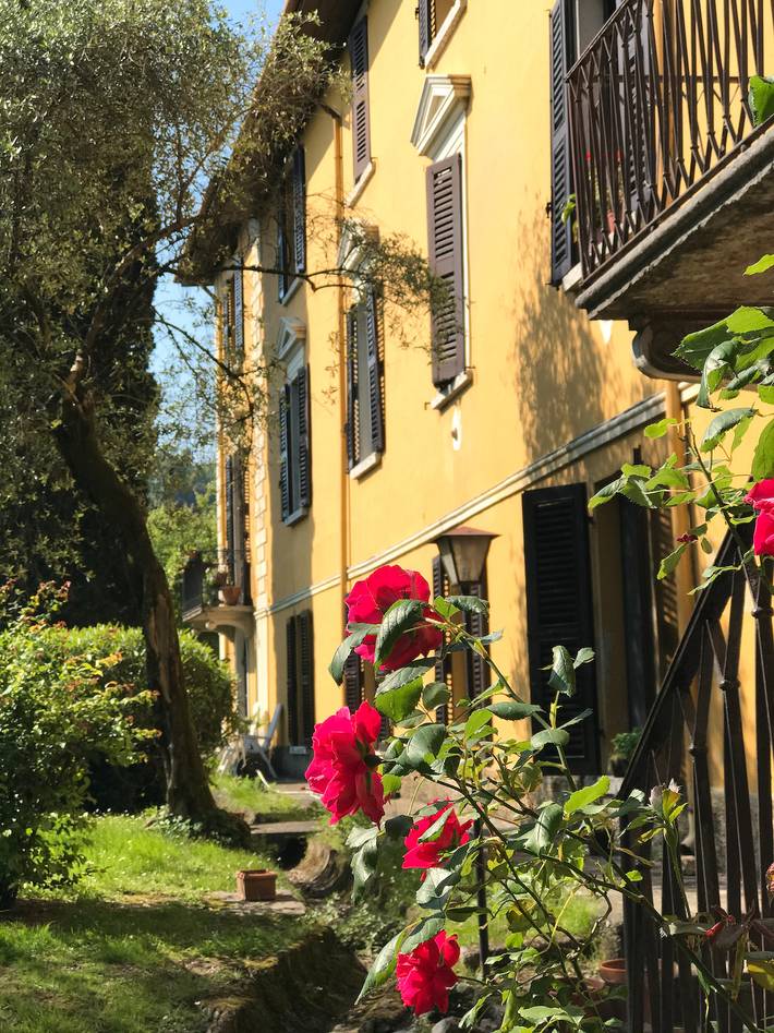 Ferienhaus für 4 Personen, mit Seeblick und Garten, mit Haustier in Salò