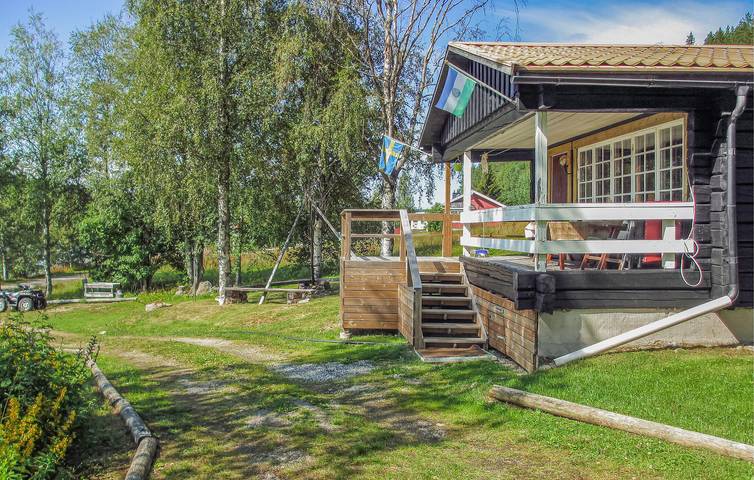 Ferienhaus für 6 Personen, mit Terrasse und Garten in Nordschweden - 2