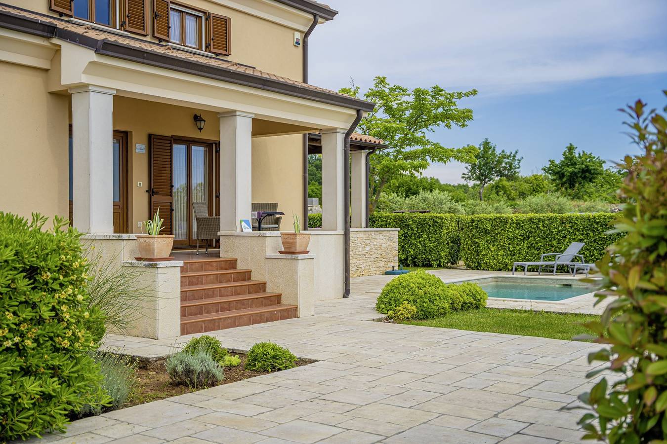 Ferienhaus Nicole * ruhige Lage, eingezäunter Garten, privater Pool in Kanfanar, Zentralistrien