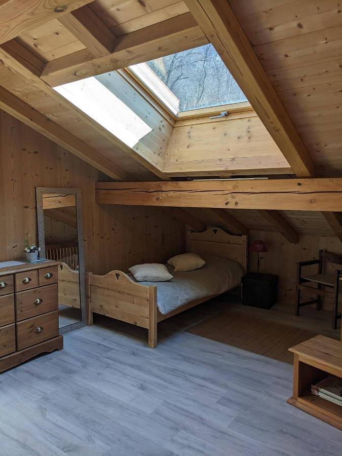 Chambre d’hôte pour 2 personnes, avec jardin et vue, adapté aux familles à Sallanches - 4