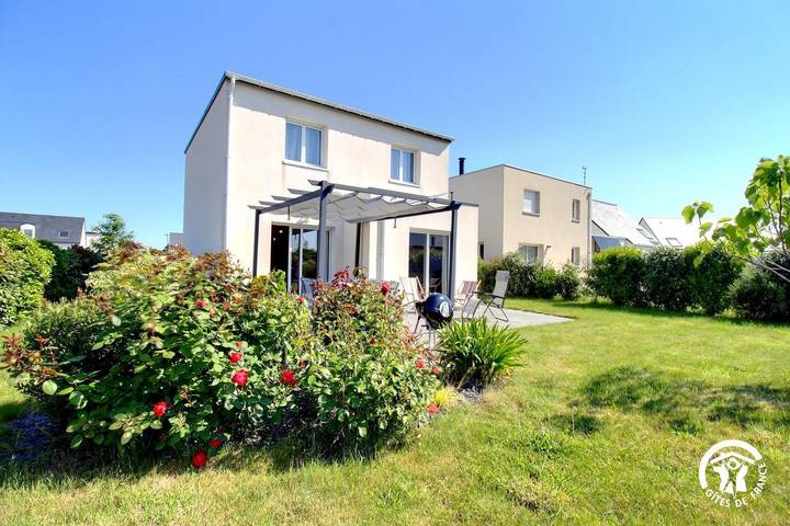 Gîte pour 6 personnes, avec terrasse et jardin à Erdeven - 2