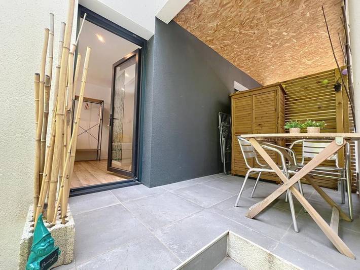 Gîte pour 2 personnes, avec jardin et vue à Baho - 3