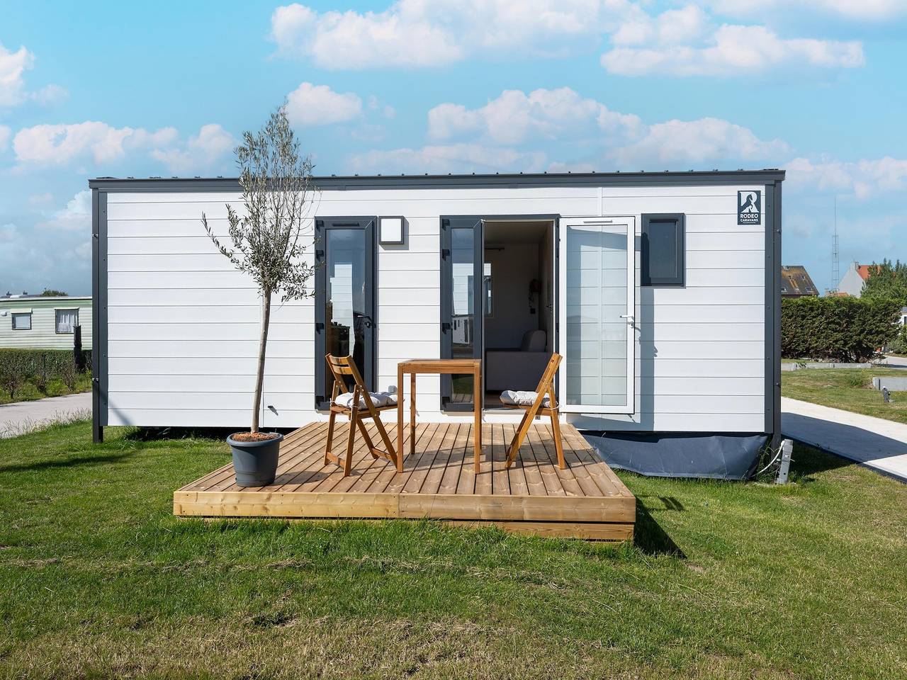 Caravan Bredene am Meer in Bredene, Belgische Küste