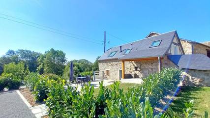 Gîte pour 4 personnes, avec jardin dans la Creuse