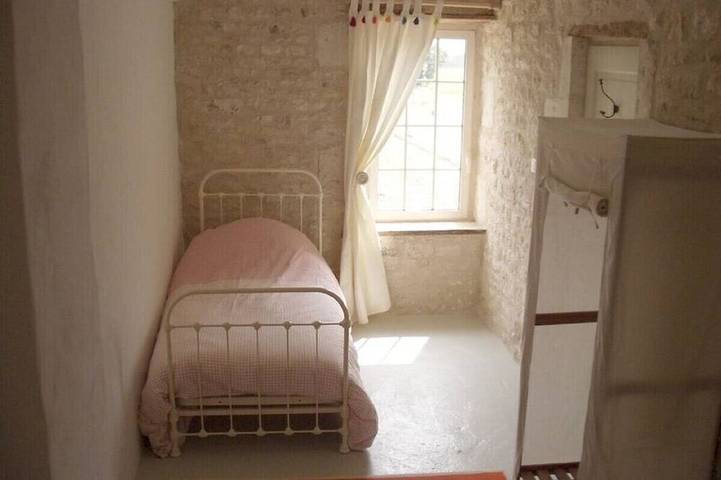 Location de vacances pour 5 personnes, avec piscine et jardin à Landrais - 3