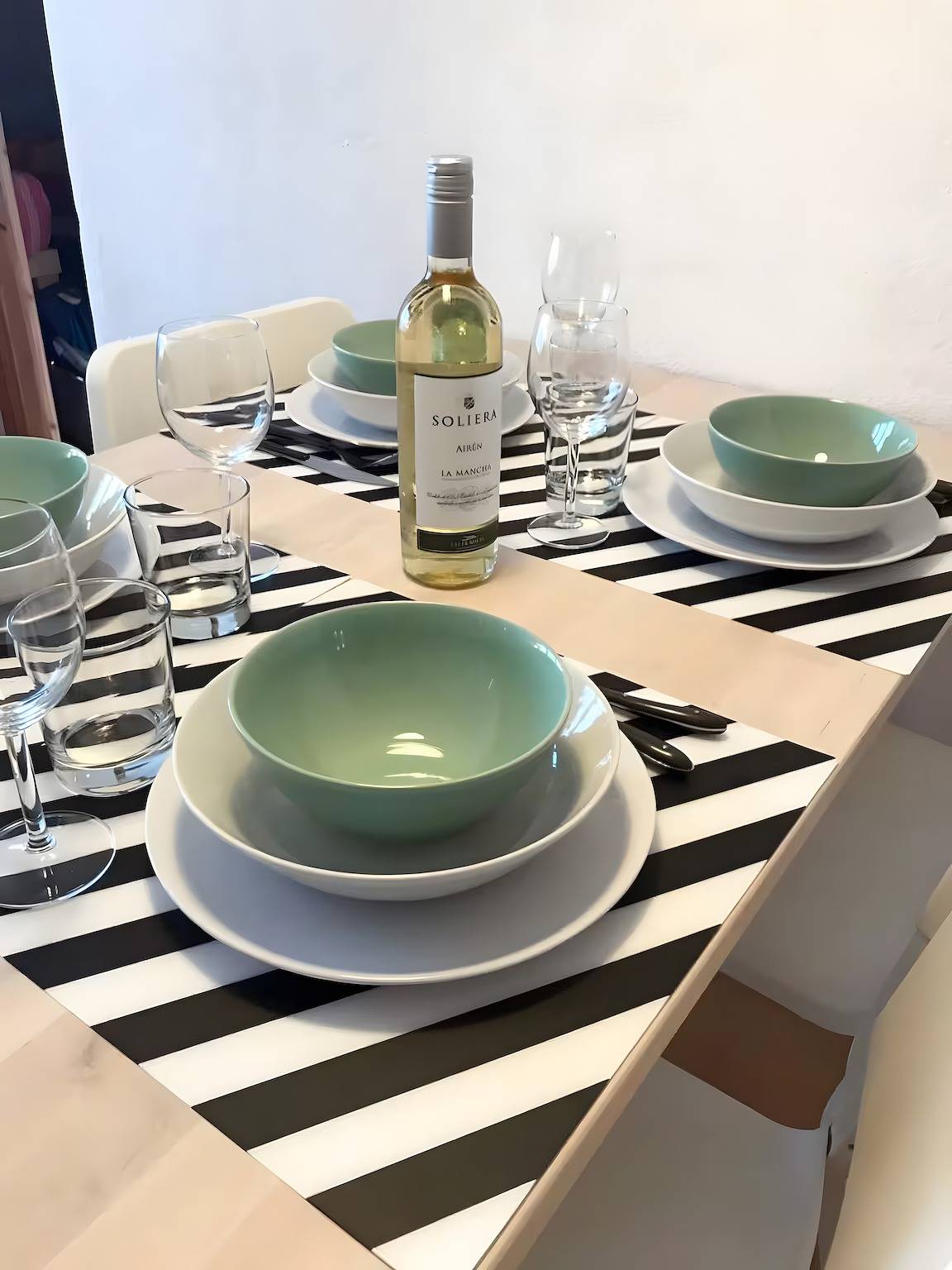 Apartamento entero, Apartamento 'Barbara 110 - Arenal d'en Castell' con piscina compartida, Wi-Fi y aire acondicionado in Arenal d'en Castell, Es Mercadal