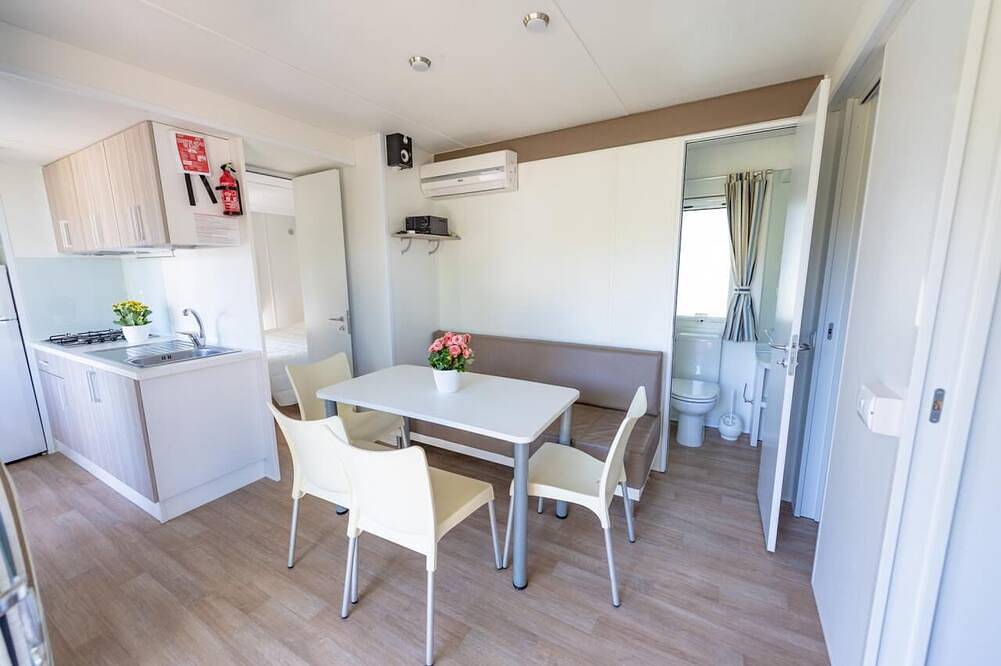 Feriendorf Stork Lodge Deluxe für 6 Personen in Roseto degli Abruzzi, Costa Adriatica Abruzzo