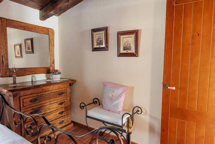 Casa rural para 3 personas, con balcón y jardín en Valles Oriental - 3