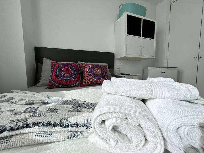 Apartamento para 2 personas, con Balcón además de Jardín y Vistas en Atocha