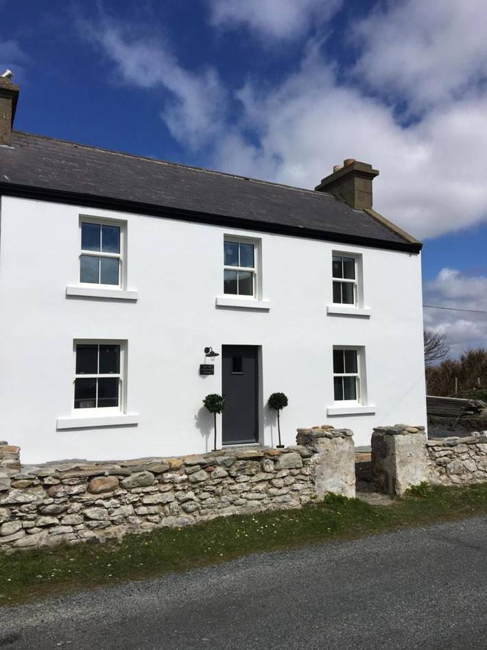 Location de vacances pour 6 personnes, avec vue et jardin dans Ile D Achill