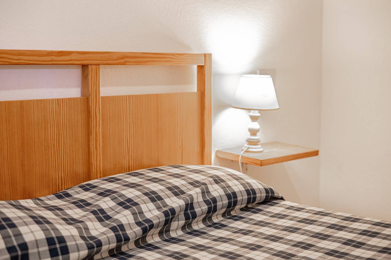 Entire apartment, Apartment 'La Capannuccia A' with Shared Garden, Wi-Fi and Air Conditioning in Orbetello, Grosseto Province