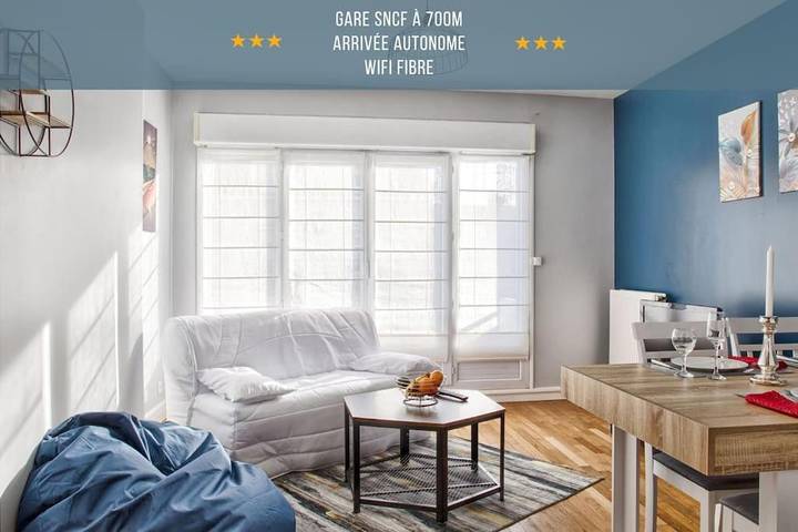 Gîte pour 5 personnes, avec balcon dans Eglise Saint Michel de Vaucelles (Caen)