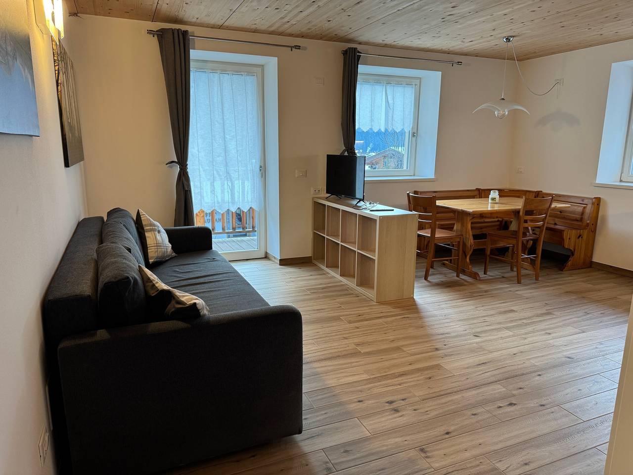 Ganze Wohnung, Apartment 'Vittoria' mit Bergblick, Balkon und Wlan in Pozza di Fassa, San Giovanni di Fassa