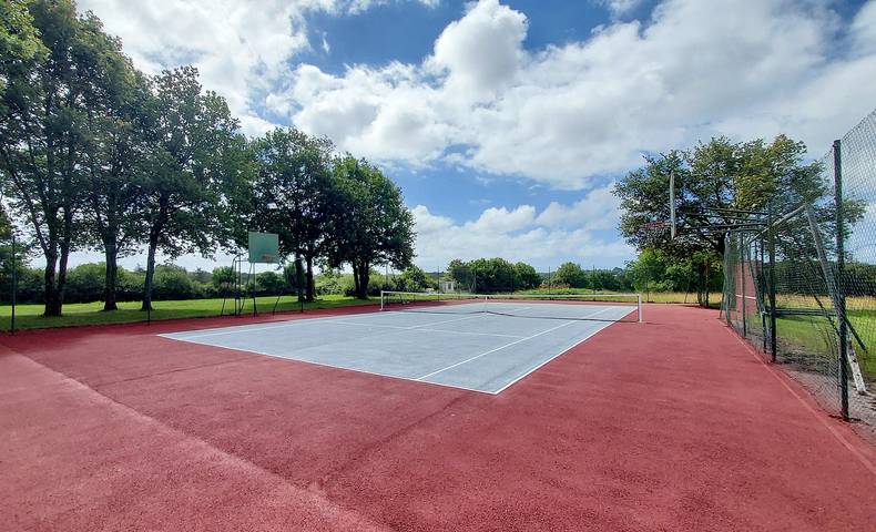 Gîte pour 5 personnes, avec jardin et piscine à Pluneret - 4