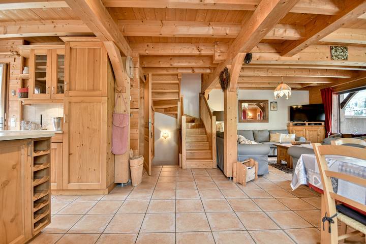 Chalet pour 15 personnes, avec terrasse, animaux acceptés dans Chinaillon - 3