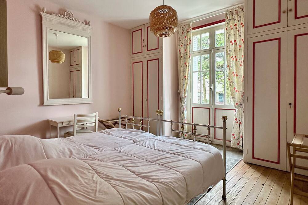 Belle villa bauloise de caractère de 250 m2 proche de la plage in La Baule-Escoublac, Côte d'Amour