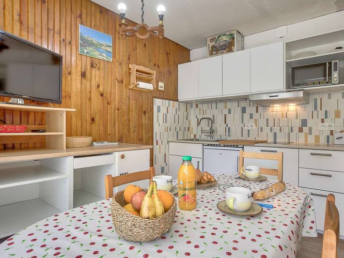 Gîte pour 4 personnes, avec balcon dans Office De Tourisme Gourette - 2
