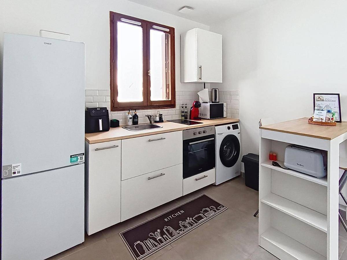 Appartement entier, Studio cosy tout équipé, idéal in Chilly-Mazarin, Essonne