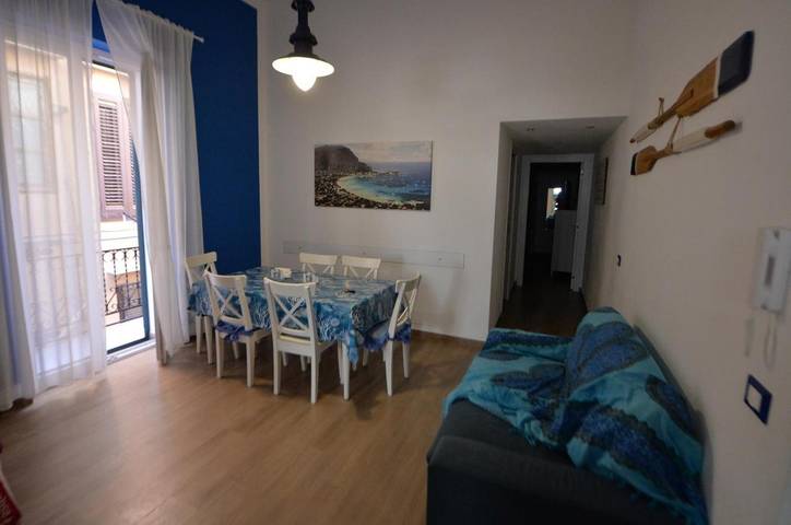 Appartamento vacanze per 4 persone, con balcone e panorama - 1