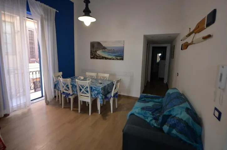 Holiday apartment for 4 people, with view and balcony - 1