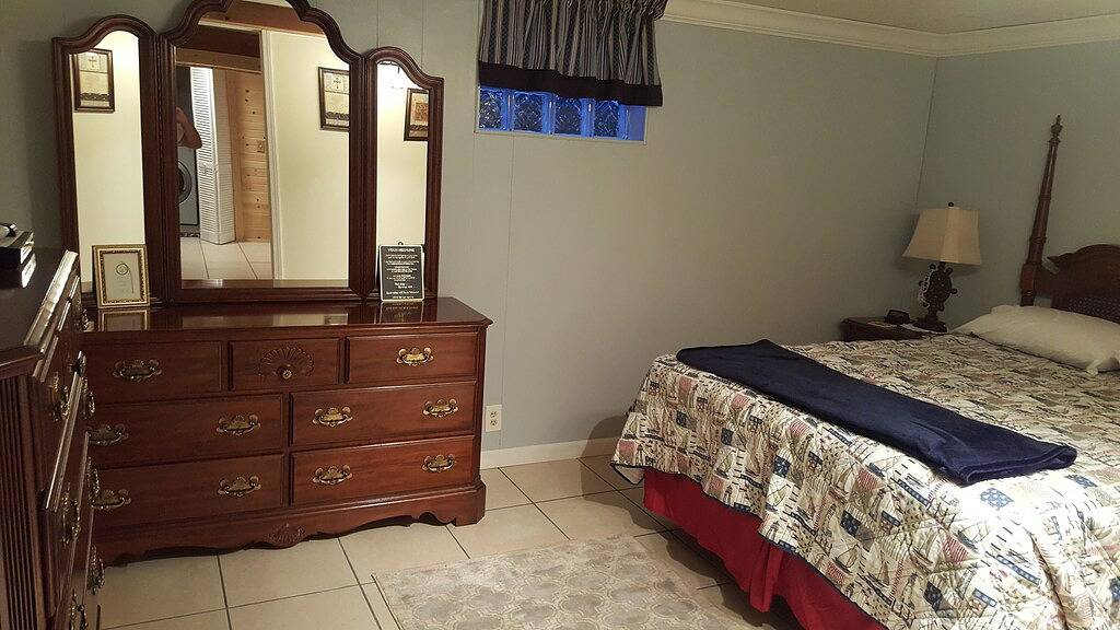 Lake Milton Ohio, Lakefront Ferienwohnung, 4 Schlafzimmer, 3 Bad, Private Dock in Mahoning County