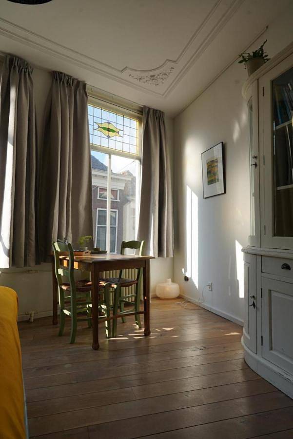 De Verwondering Privé etage met 2 slaapkamers in Gouda, Groene Hart