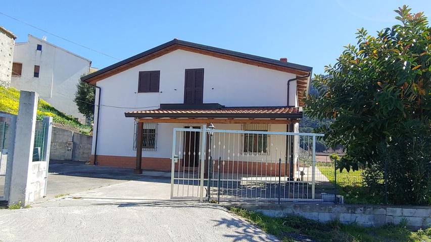 Casa vacanza per 5 persone, con Giardino e Panorama a Amantea