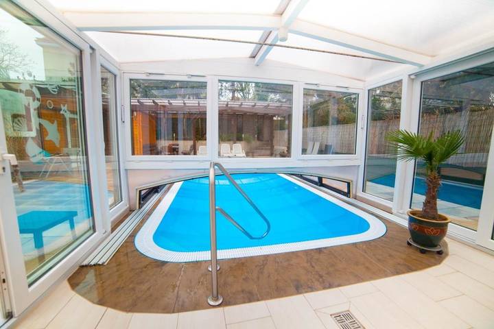 Ferienwohnung für 2 Personen, mit Pool und Garten sowie Sauna, mit Haustier in Leipzig - 3