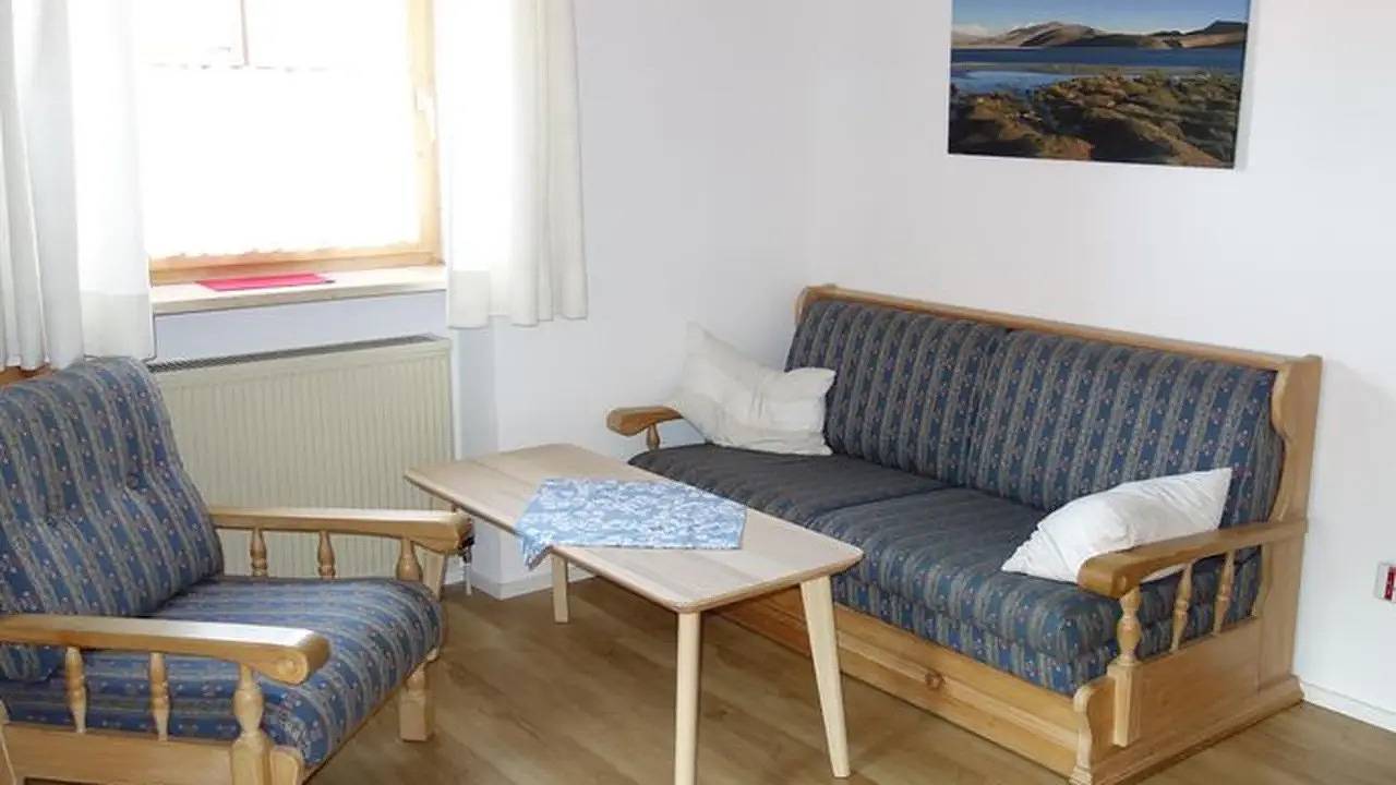 Ganze Ferienwohnung, Ferienwohnung für 2 Personen (35 m²) in Oberammergau in Oberammergau, Bayerische Alpen