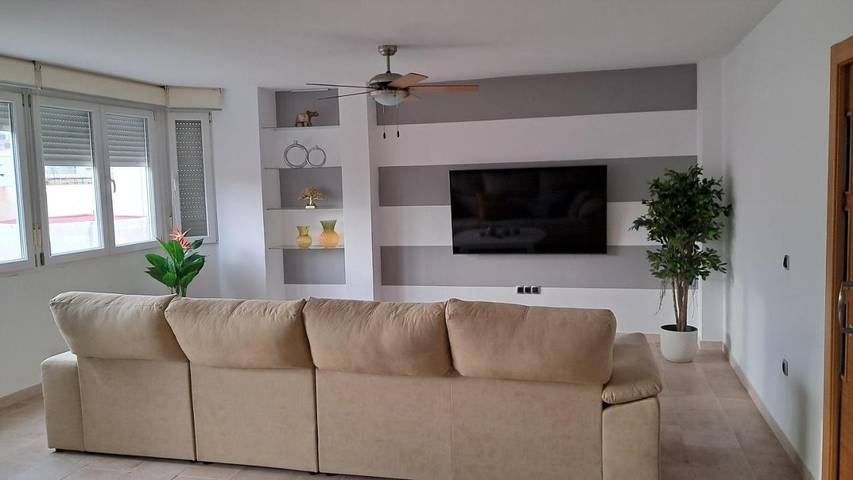 Gîte pour 6 personnes, avec terrasse à Garrucha - 3