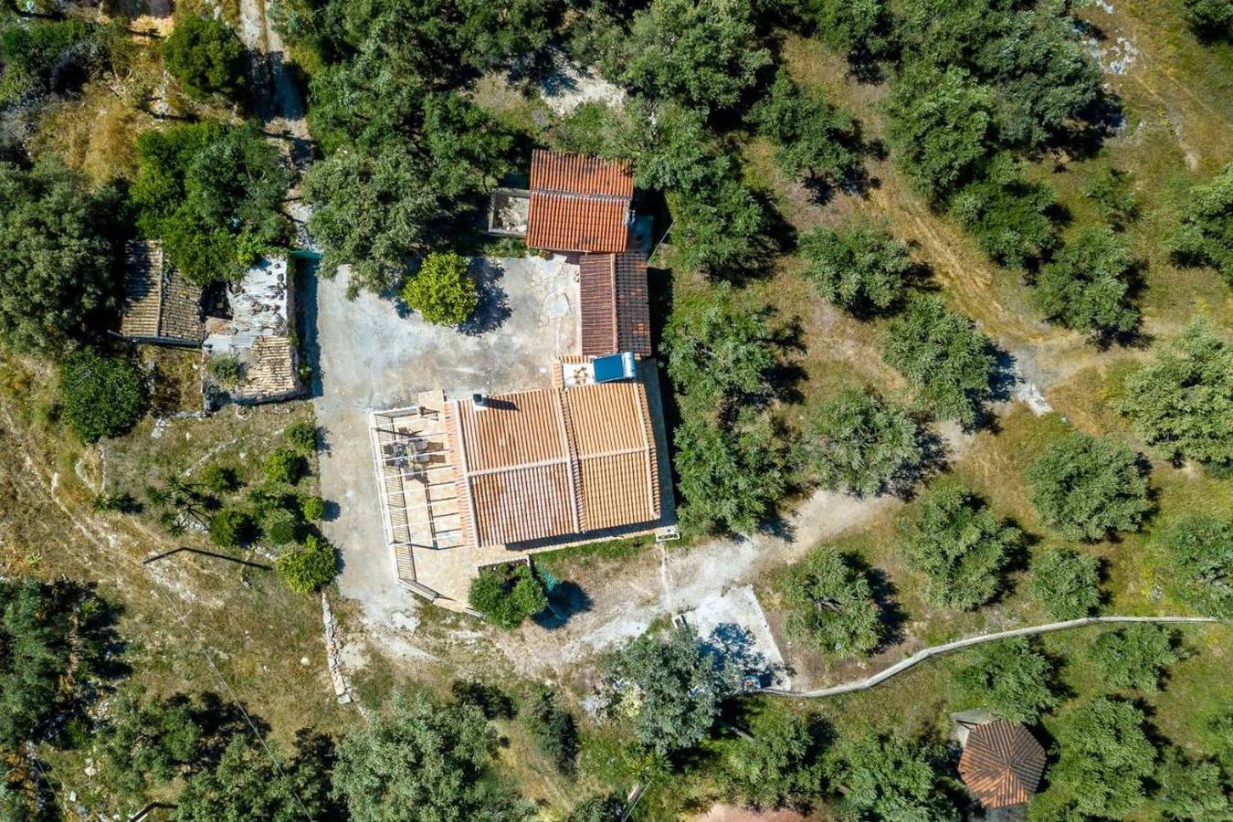 Ferienhaus für 6 Personen mit Balkon in Keri, Laganas