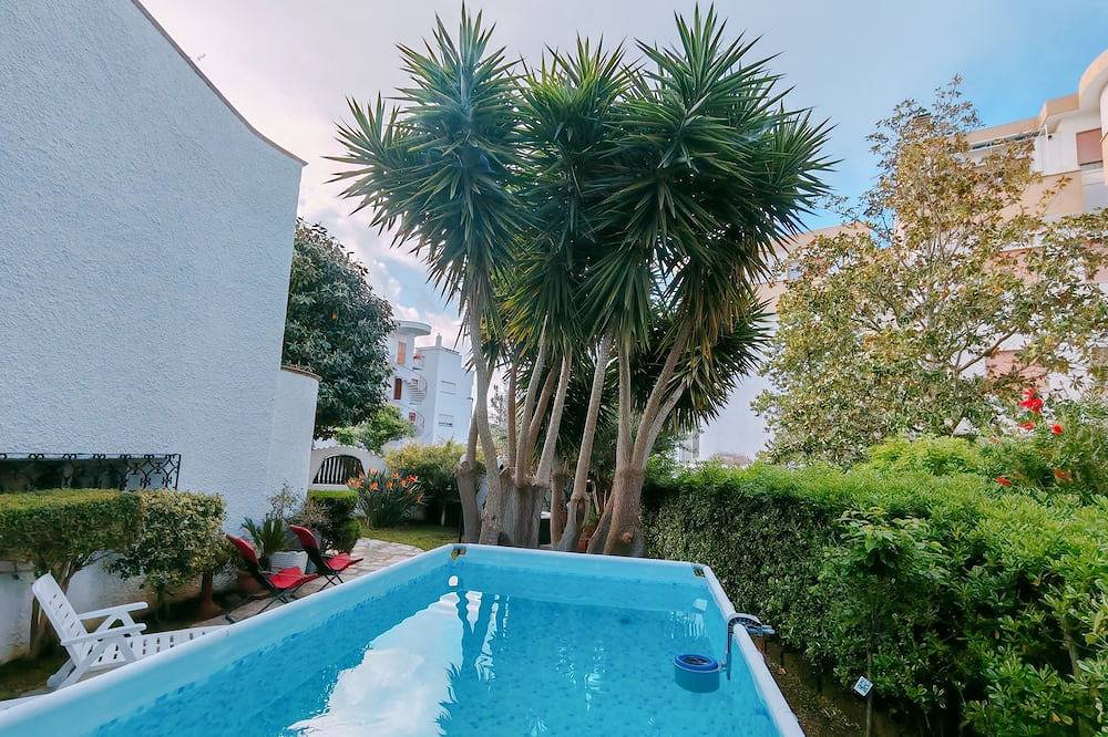 Entire apartment, Aminth relaxation between sea and hills in Santa Marinella, Rome Province