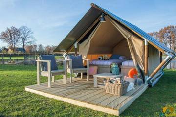 Location de vacances pour 4 personnes, avec vue ainsi que terrasse et jardin à Berdorf