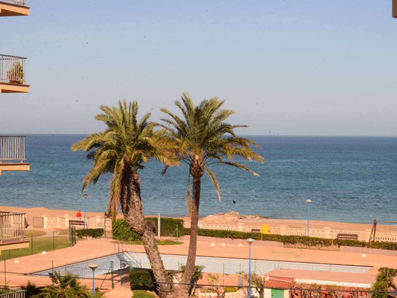 Entire apartment, Modern apartment in Denia near beach, sleeps 6 in Las Marinas, Dénia