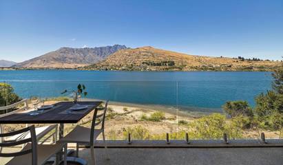 Gîte pour 2 personnes, avec balcon ainsi que vue et vue sur le lac à Queenstown