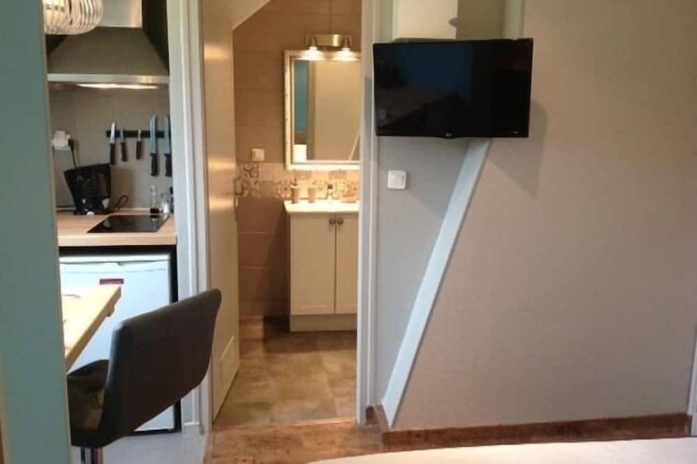 Ganze Wohnung, Studio-Ensuite mit Dusche-Le Corsuet in Brison-Saint-Innocent, Chambéry und Umgebung