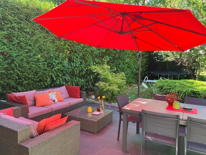 Location de vacances pour 6 personnes, avec vue et jardin, animaux acceptés à Lésigny - 2