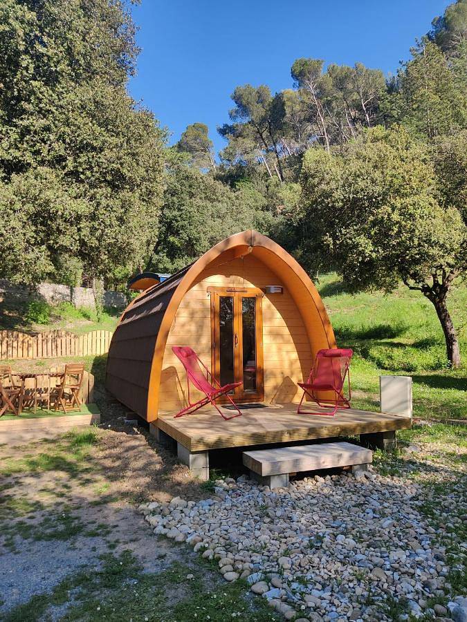 Camping pour 3 personnes, avec Terrasse ainsi que Jardin et Vue
